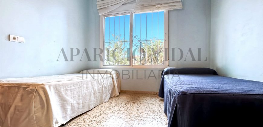 Gran chalet independiente en Alhaurín de la Torre con piscina y amplios jardines