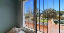 Gran chalet independiente en Alhaurín de la Torre con piscina y amplios jardines