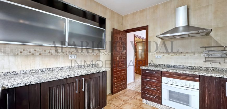 Gran chalet independiente en Alhaurín de la Torre con piscina y amplios jardines