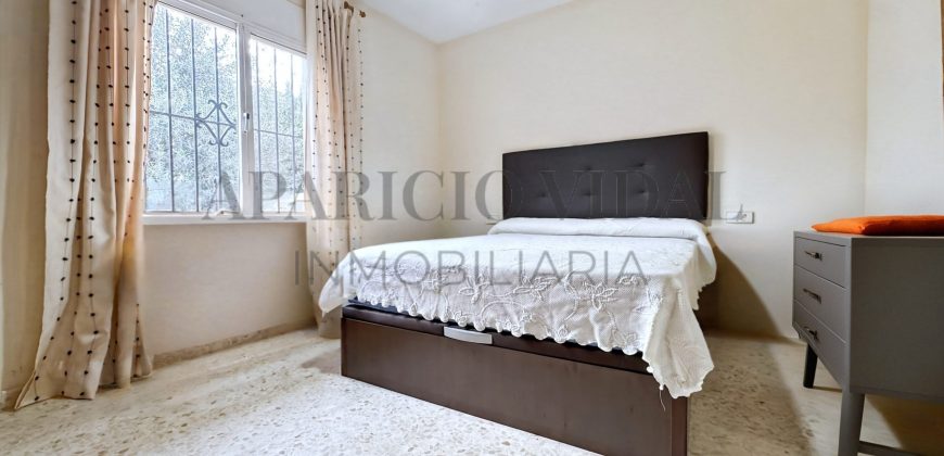 Gran chalet independiente en Alhaurín de la Torre con piscina y amplios jardines