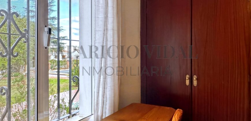 Gran chalet independiente en Alhaurín de la Torre con piscina y amplios jardines