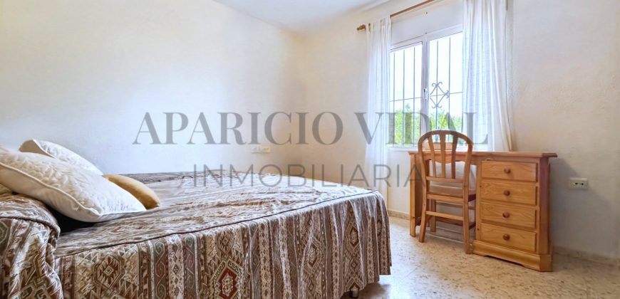 Gran chalet independiente en Alhaurín de la Torre con piscina y amplios jardines