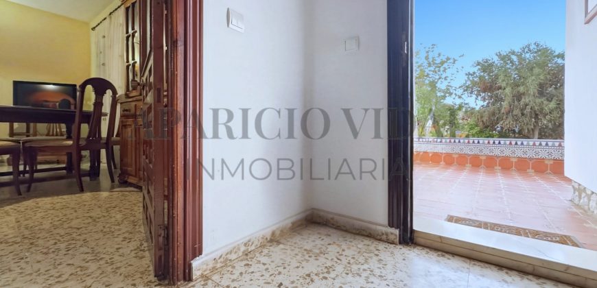 Gran chalet independiente en Alhaurín de la Torre con piscina y amplios jardines