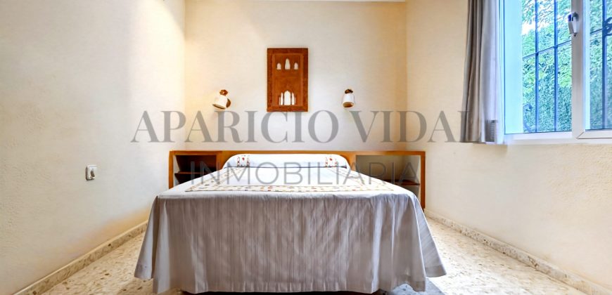 Gran chalet independiente en Alhaurín de la Torre con piscina y amplios jardines