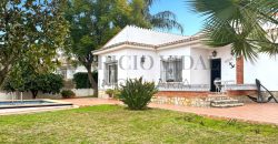 Gran chalet independiente en Alhaurín de la Torre con piscina y amplios jardines