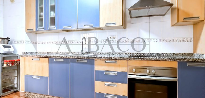 Piso reformado ideal para familias con garaje, trastero y amplias zonas comunes – Ciudad Jardín, Málaga
