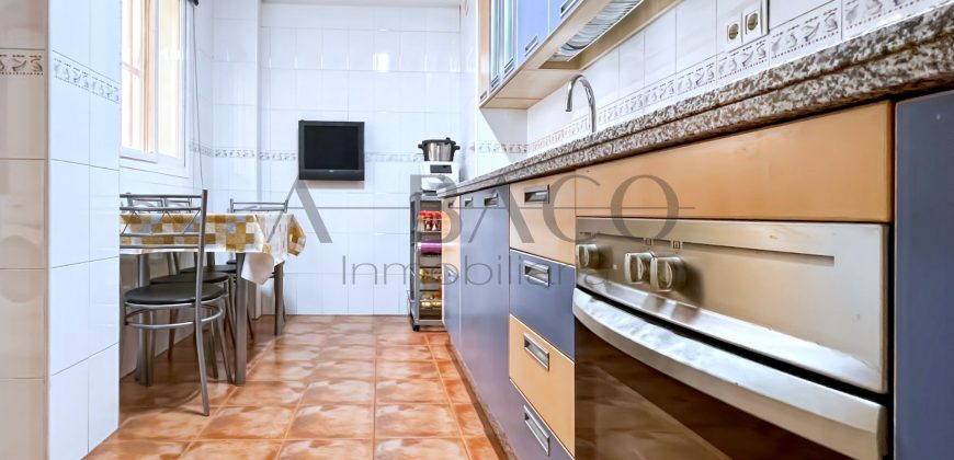 Piso reformado ideal para familias con garaje, trastero y amplias zonas comunes – Ciudad Jardín, Málaga