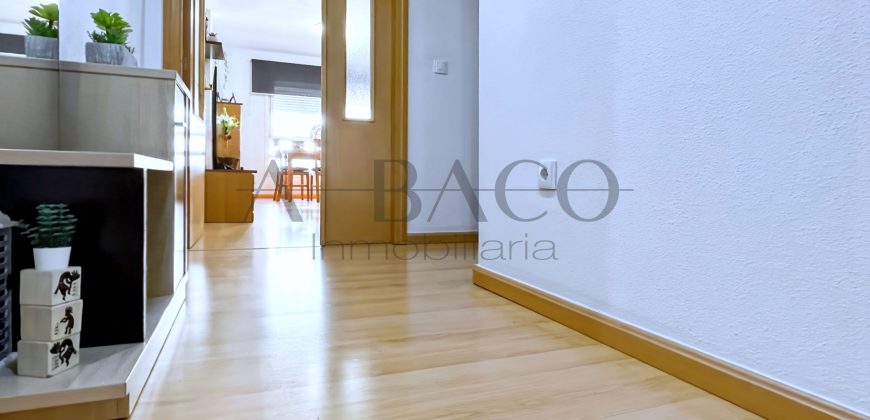 Piso reformado ideal para familias con garaje, trastero y amplias zonas comunes – Ciudad Jardín, Málaga