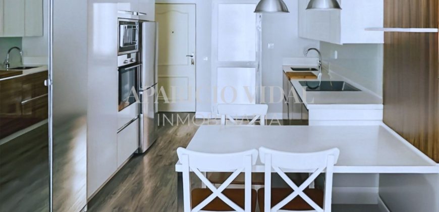 PISO TOTALMENTE REFORMADO EN TEATINOS – UBICACIÓN INMEJORABLE Y LISTO PARA ENTRAR A VIVIR