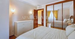 🌿 Elegancia y amplitud en la prestigiosa Calle República Argentina – El Limonar, Málaga