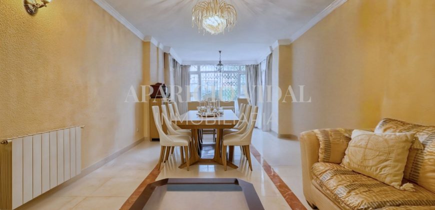 🌿 Elegancia y amplitud en la prestigiosa Calle República Argentina – El Limonar, Málaga