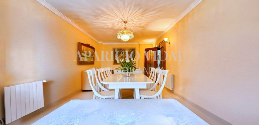 🌿 Elegancia y amplitud en la prestigiosa Calle República Argentina – El Limonar, Málaga