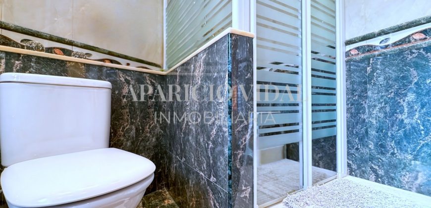 🌿 Elegancia y amplitud en la prestigiosa Calle República Argentina – El Limonar, Málaga