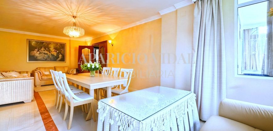 🌿 Elegancia y amplitud en la prestigiosa Calle República Argentina – El Limonar, Málaga