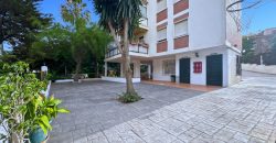 🌿 Elegancia y amplitud en la prestigiosa Calle República Argentina – El Limonar, Málaga