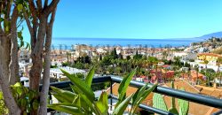 Ático dúplex con solárium y vistas al mar en Cala del Moral