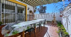 Vivienda Pareada en primera línea de mar con orientación sur y vistas frontales