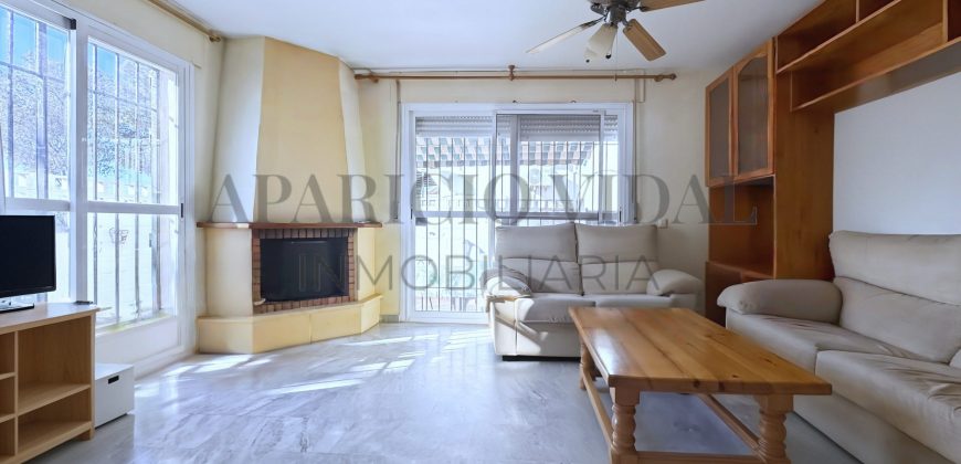 Vivienda Pareada en primera línea de mar con orientación sur y vistas frontales