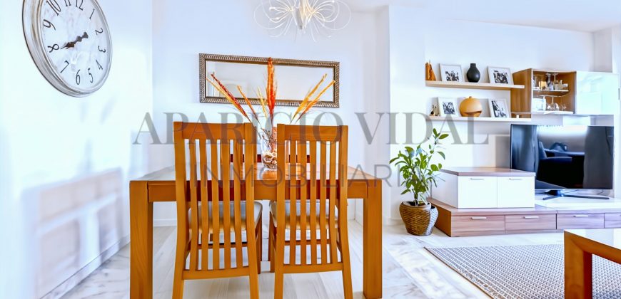 Luminoso piso con vistas al mar y la montaña en Cala del Moral – ideal para familias