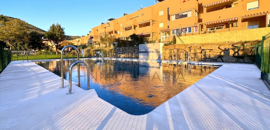 Luminoso piso con vistas al mar y la montaña en Cala del Moral – ideal para familias