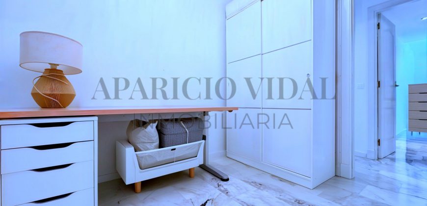 Luminoso piso con vistas al mar y la montaña en Cala del Moral – ideal para familias