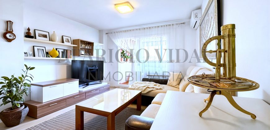 Luminoso piso con vistas al mar y la montaña en Cala del Moral – ideal para familias