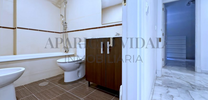 Luminoso piso con vistas al mar y la montaña en Cala del Moral – ideal para familias