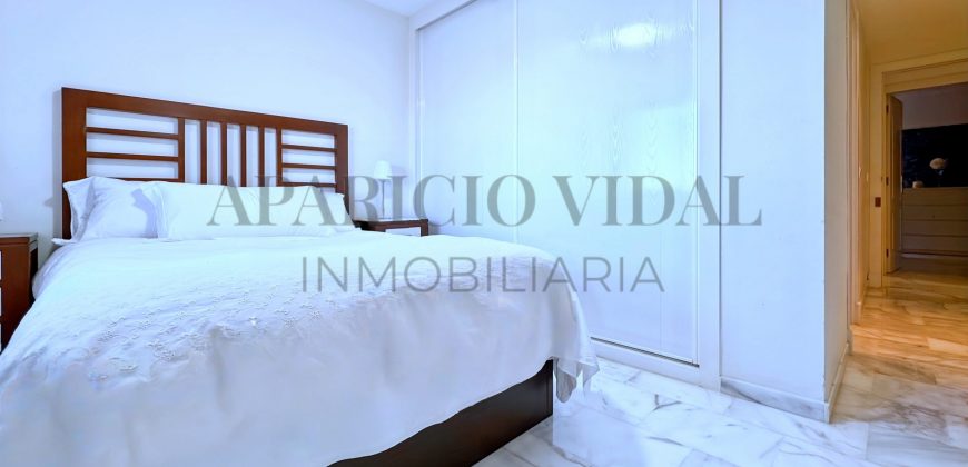 Luminoso piso con vistas al mar y la montaña en Cala del Moral – ideal para familias