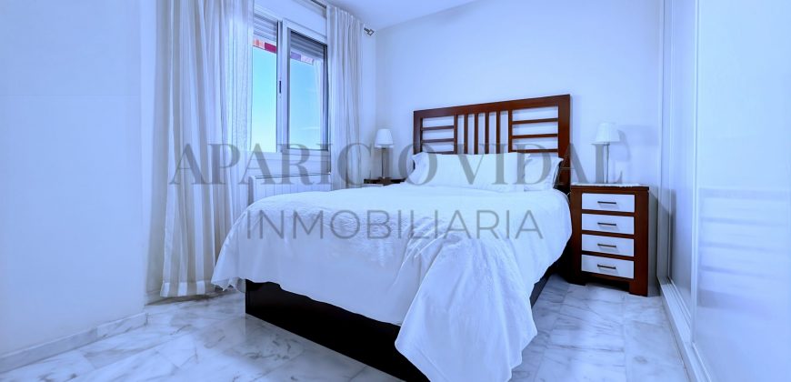 Luminoso piso con vistas al mar y la montaña en Cala del Moral – ideal para familias