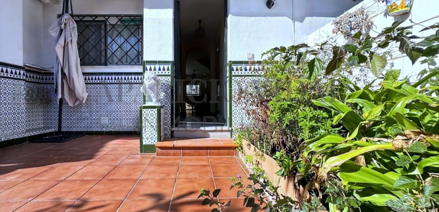 Vivienda Pareada en primera línea de mar con orientación sur y vistas frontales