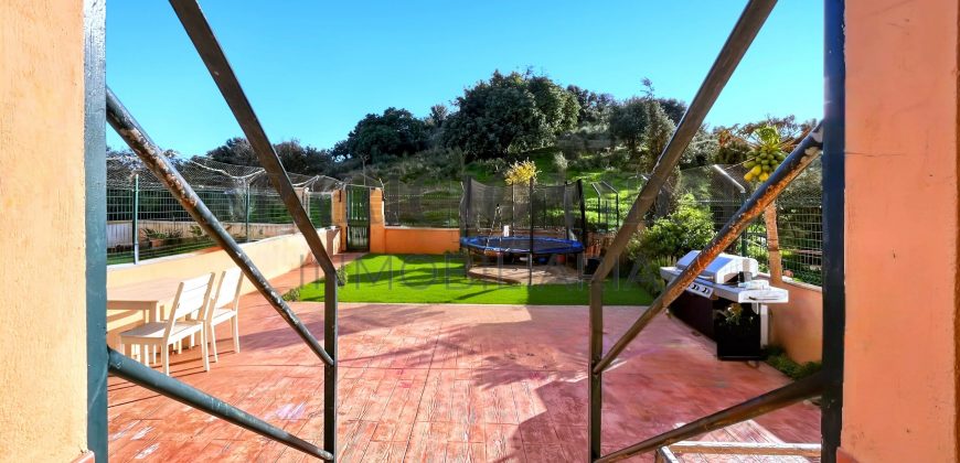 BAJO DÚPLEX CON JARDÍN PRIVADO DE 80 m² EN LA CALA DEL MORAL (MÁLAGA VIRGEN) – IDEAL PARA FAMILIAS