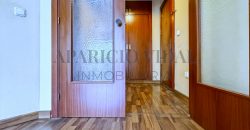 Amplia vivienda de 4 dormitorios con garaje y trastero en Pasaje Herrera Oria – gran potencial de reforma