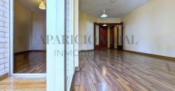 Amplia vivienda de 4 dormitorios con garaje y trastero en Pasaje Herrera Oria – gran potencial de reforma