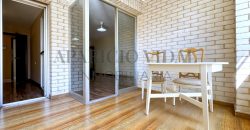 Amplia vivienda de 4 dormitorios con garaje y trastero en Pasaje Herrera Oria – gran potencial de reforma