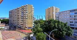 Amplia vivienda de 4 dormitorios con garaje y trastero en Pasaje Herrera Oria – gran potencial de reforma