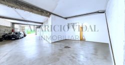 Amplia casa adosada con gran terraza, garaje para dos coches y múltiples posibilidades en Chilches Costa