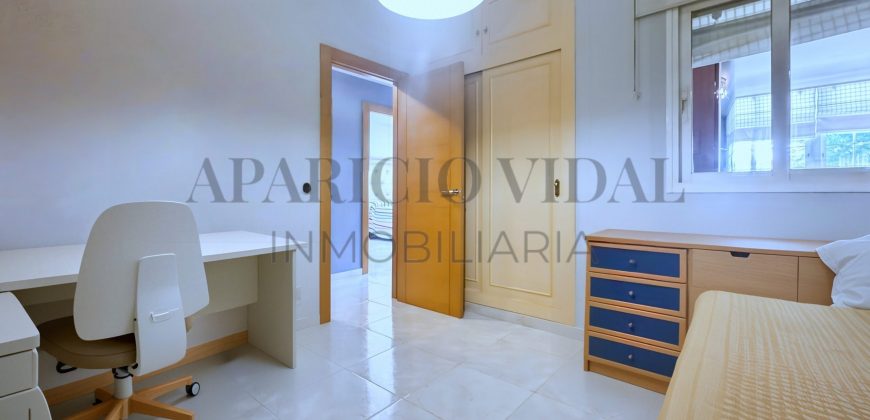 Espectacular piso en El Limonar: espacio, confort y parking doble