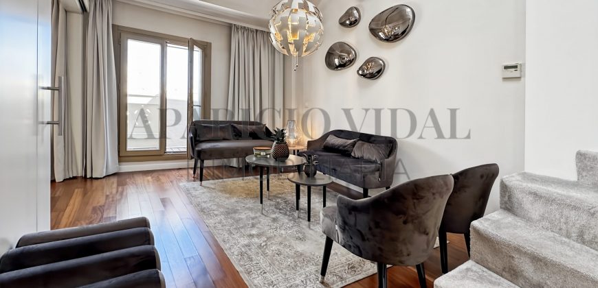 Exclusividad, diseño y la mejor ubicación. Un dúplex único en el corazón del Centro Histórico de Málaga.