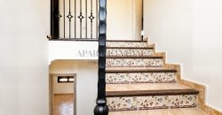 Una casa independiente para vivir con espacio, privacidad y la libertad de disfrutar del exterior.