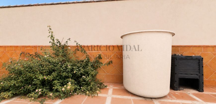Una casa independiente para vivir con espacio, privacidad y la libertad de disfrutar del exterior.