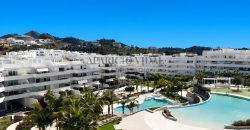 Serena Homes | Ático dúplex llave en mano con terraza de 27 m² y solárium privado de 72 m² en El Limonar