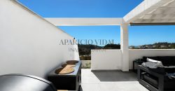 Serena Homes | Ático dúplex llave en mano con terraza de 27 m² y solárium privado de 72 m² en El Limonar