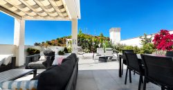Serena Homes | Ático dúplex llave en mano con terraza de 27 m² y solárium privado de 72 m² en El Limonar