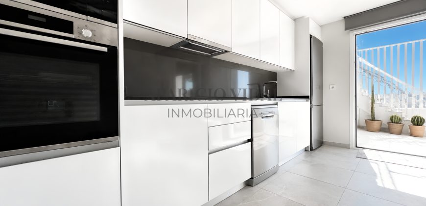 Serena Homes | Ático dúplex llave en mano con terraza de 27 m² y solárium privado de 72 m² en El Limonar