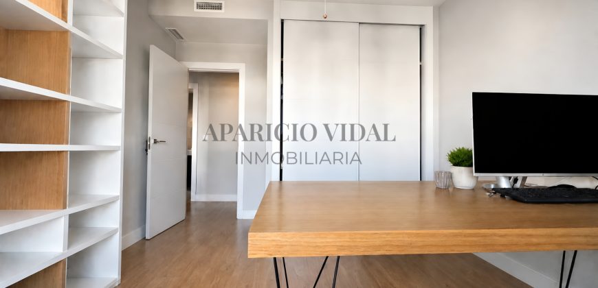 Serena Homes | Ático dúplex llave en mano con terraza de 27 m² y solárium privado de 72 m² en El Limonar